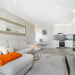 Sundream Escape - Penthouse With Ocean View, Airco, Heated Pool شقة *