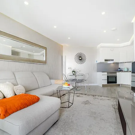 Sundream Escape - Penthouse With Ocean View, Airco, Heated Pool Appartement *