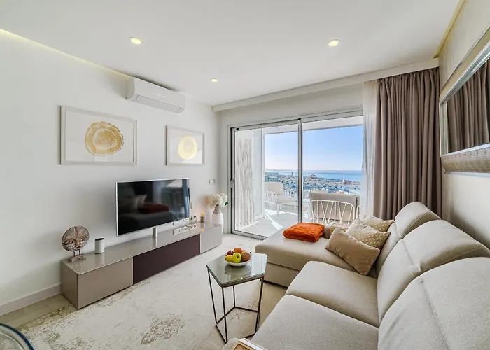 Sundream Escape - Penthouse With Ocean View, Airco, Heated Pool * Адехе