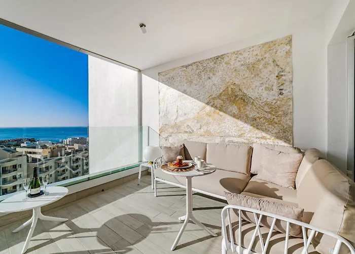 Sundream Escape - Penthouse With Ocean View, Airco, Heated Pool Апартаменты