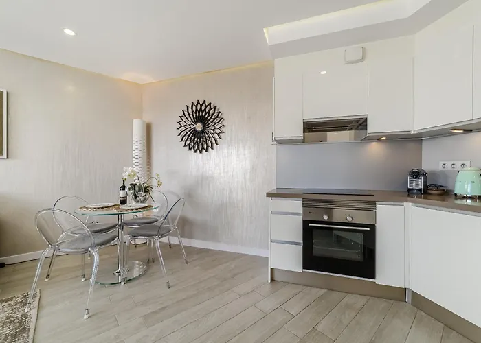 Sundream Escape - Penthouse With Ocean View, Airco, Heated Pool Appartement